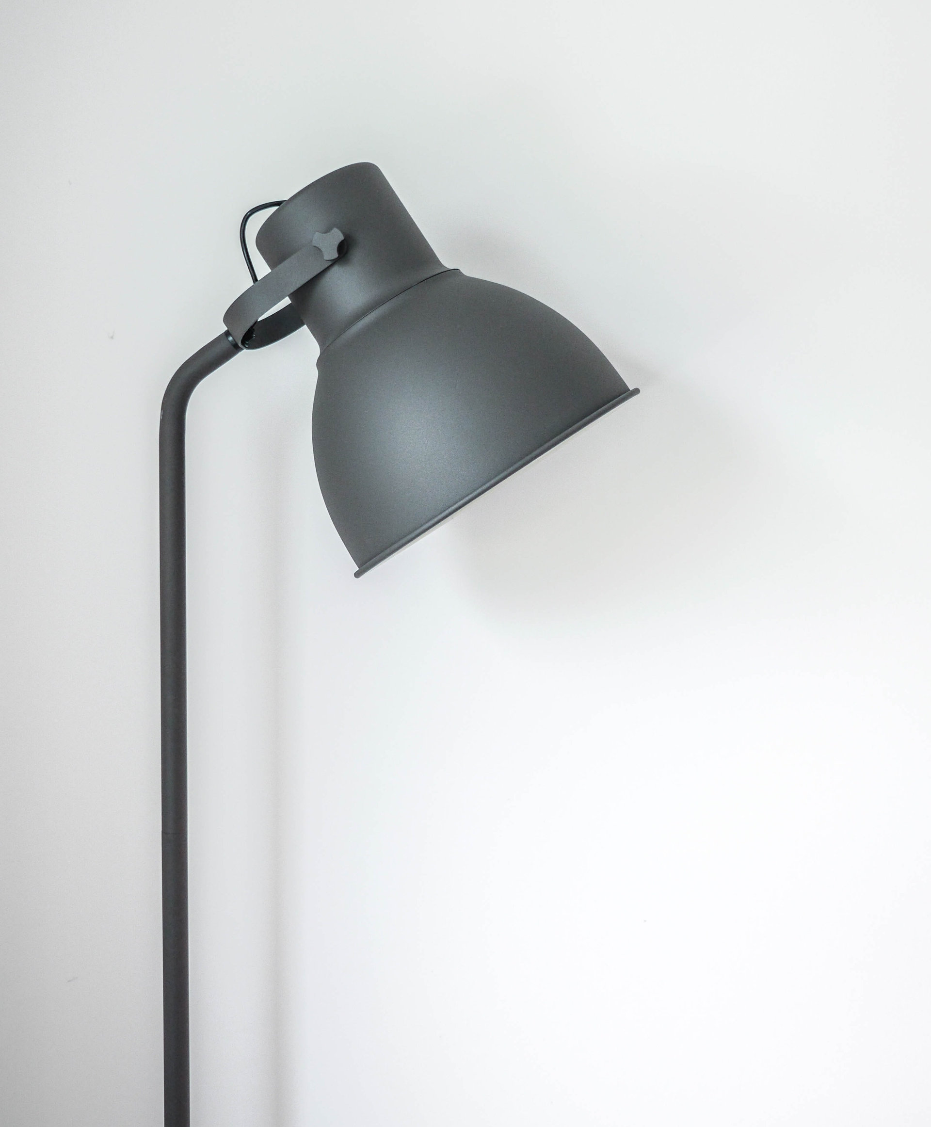 Minimalist black lamp